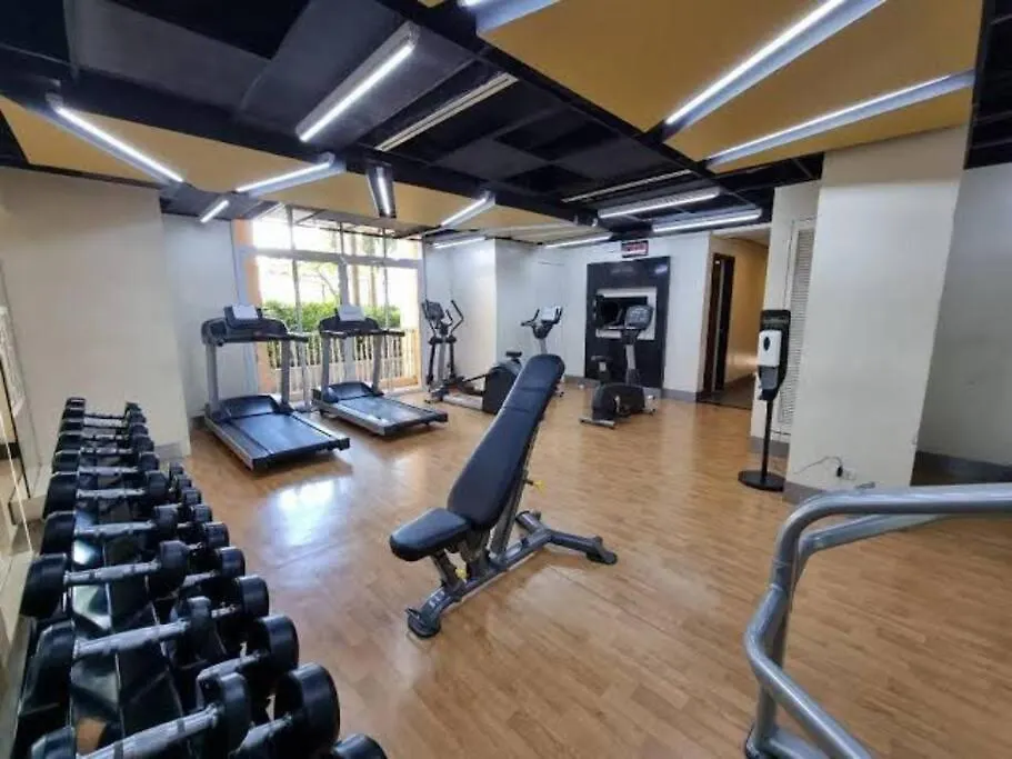Apartment Cozi Venice Luxury Residences Bgc Manila Philippines