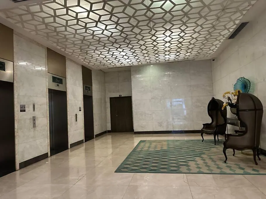 Cozi Venice Luxury Residences Bgc Μανίλα